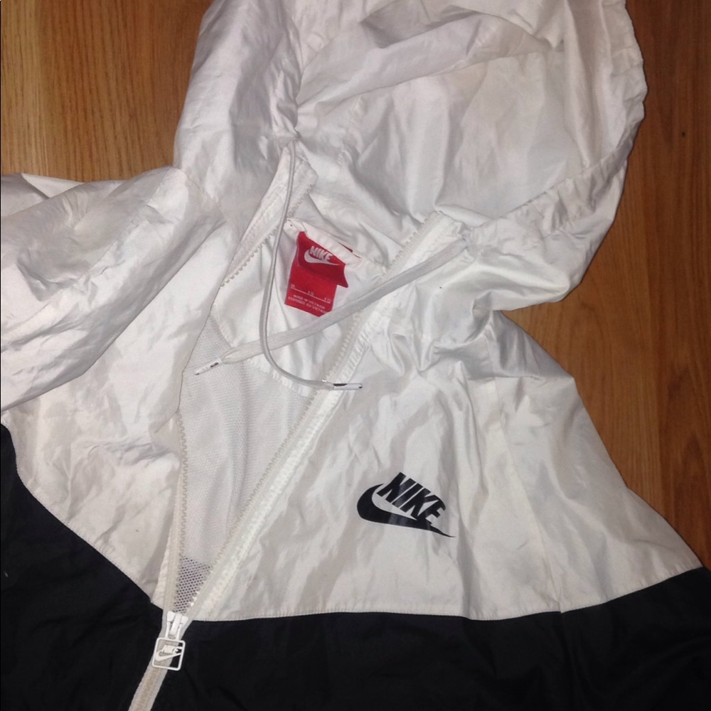 White & Black Nike Jacket